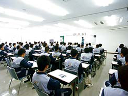 NATS 学校法人 日栄学園 日本自動車大学校